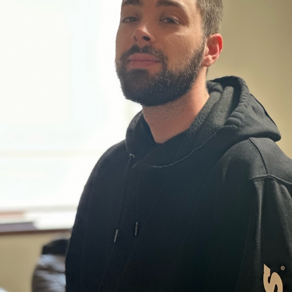 Meet your Posher, Chad - Picture 6 of 6